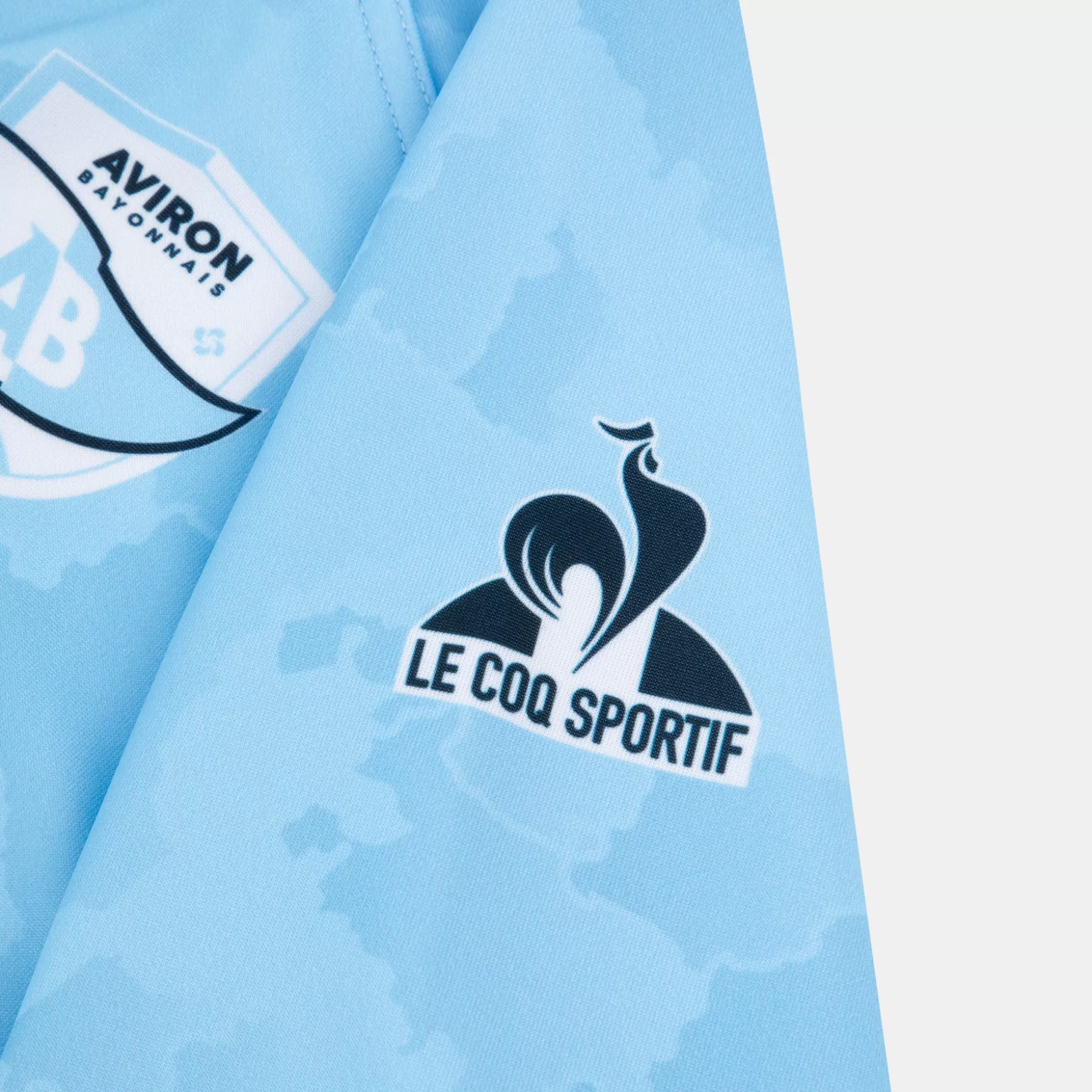 aviron_bayonnais__tenue_de_match_maillot_replica_third_aviron_bayonnais_11.webp Homme Le Coq Sportif Aviron Bayonnais - tenue de match Maillot replica Third Aviron Bayonnais