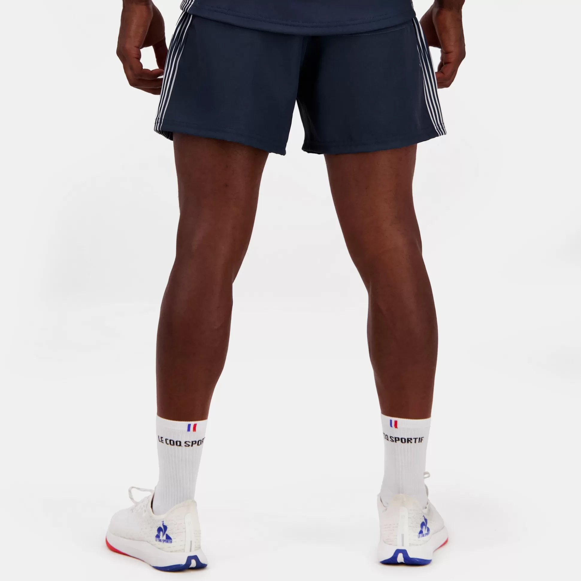 aviron_bayonnais__tenue_dentrainement_short_homme_3.webp Homme Le Coq Sportif Aviron Bayonnais - tenue d'entrainement Short Homme