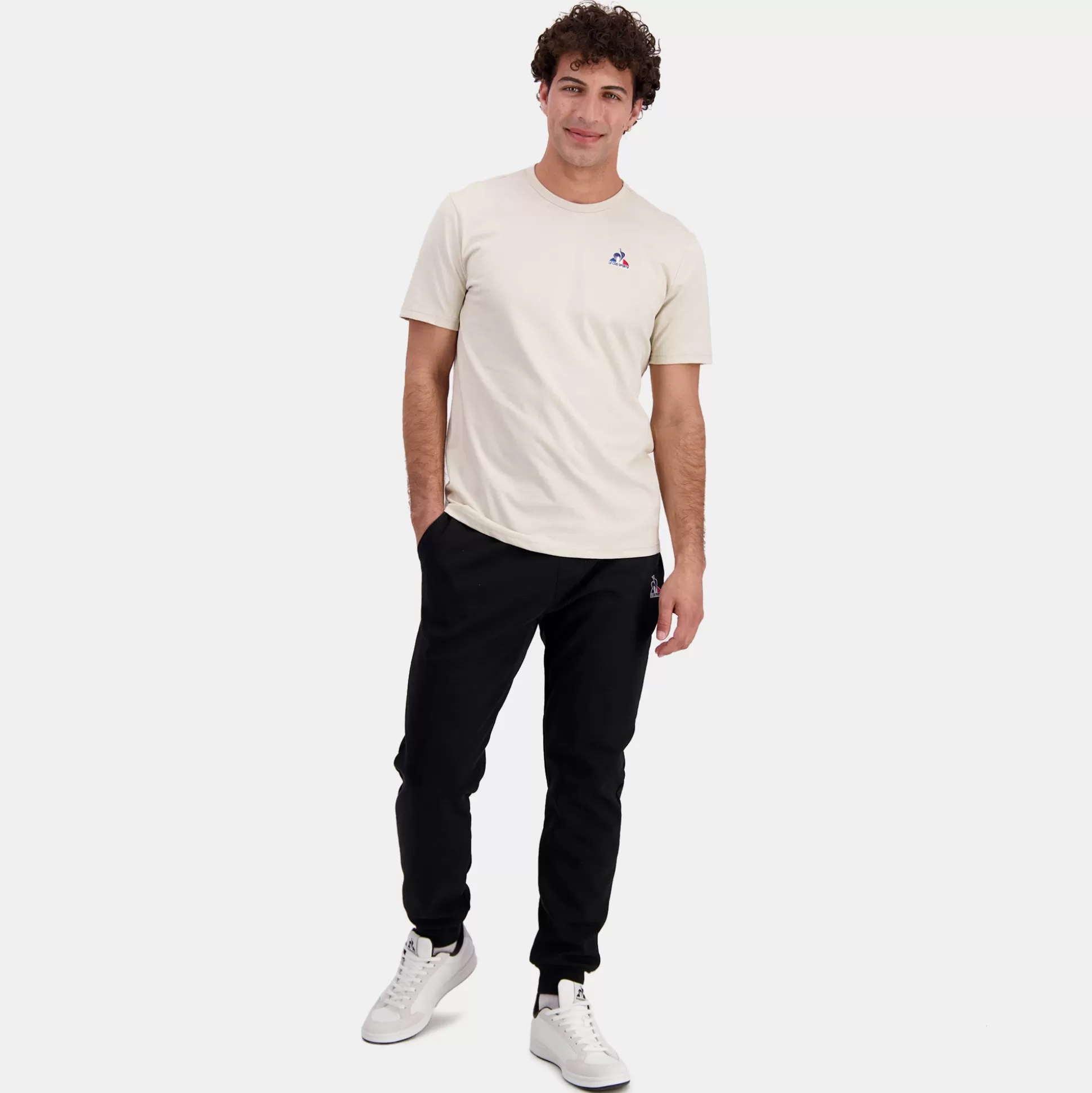 essentiels_pantalon_regular_bleu_marine_homme_4-1.webp Homme Le Coq Sportif Essentiels Pantalon Regular bleu marine Homme