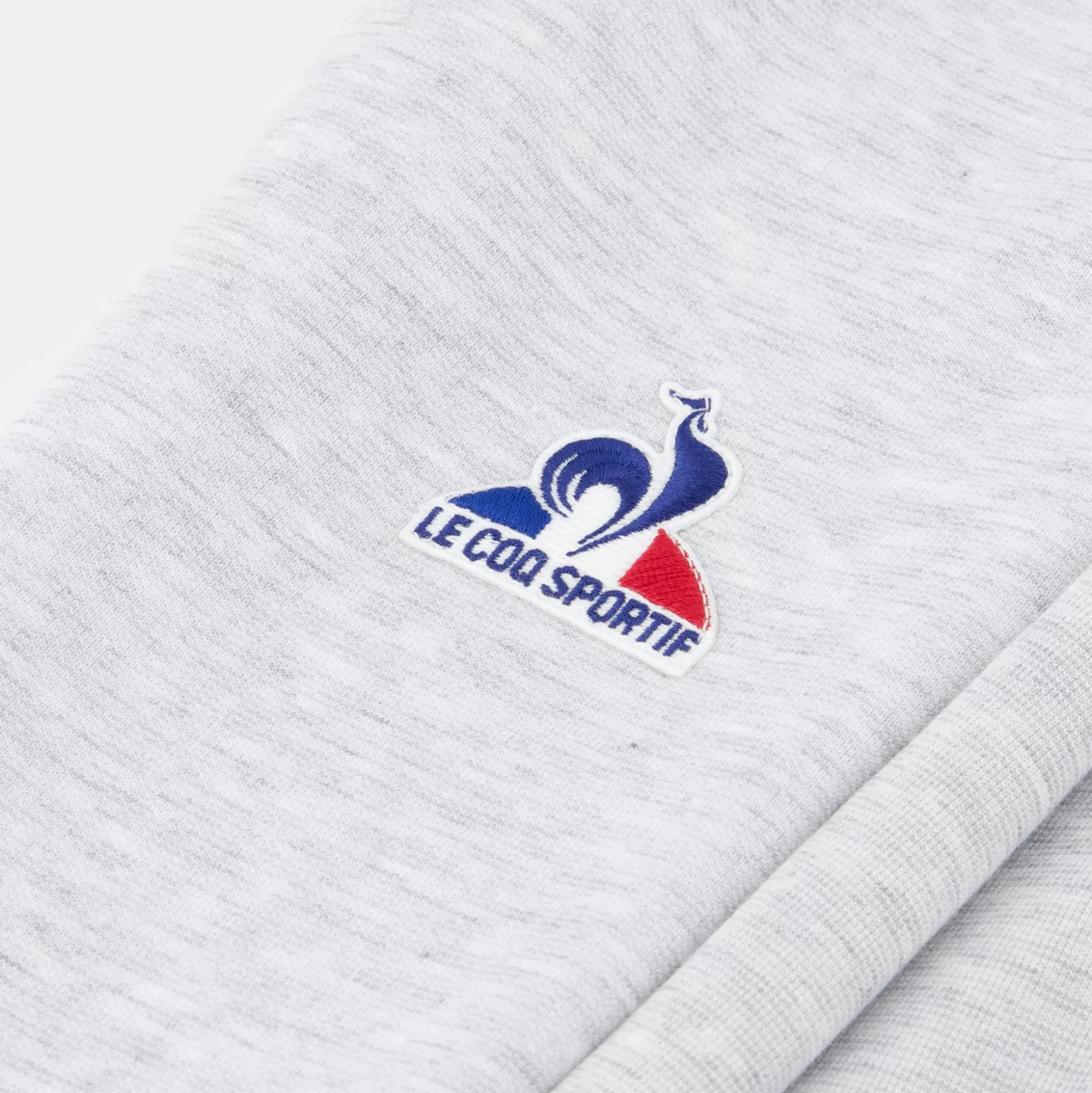 essentiels_pantalon_regular_gris_chin_clair_homme_3.webp Homme Le Coq Sportif Essentiels Pantalon Regular gris chiné clair Homme