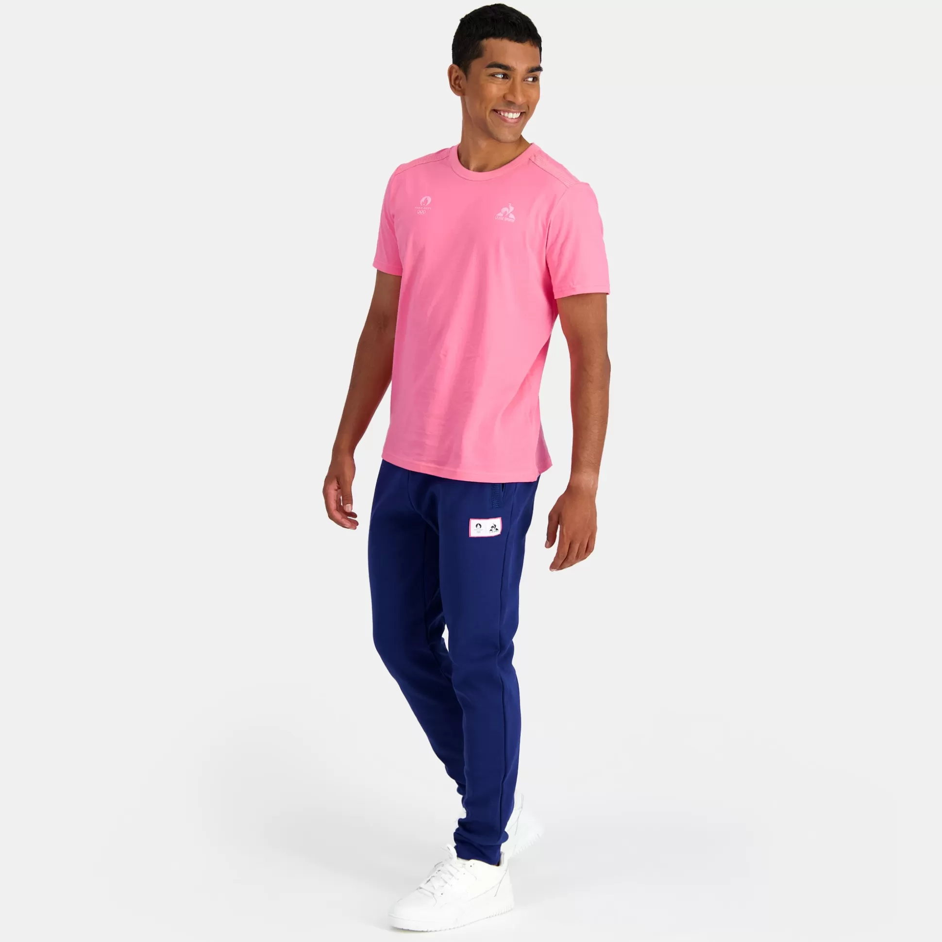 paris___le_coq_sportif_pantalon_regular_homme_4.webp Homme Le Coq Sportif Paris 2024 | Pantalon Regular Homme