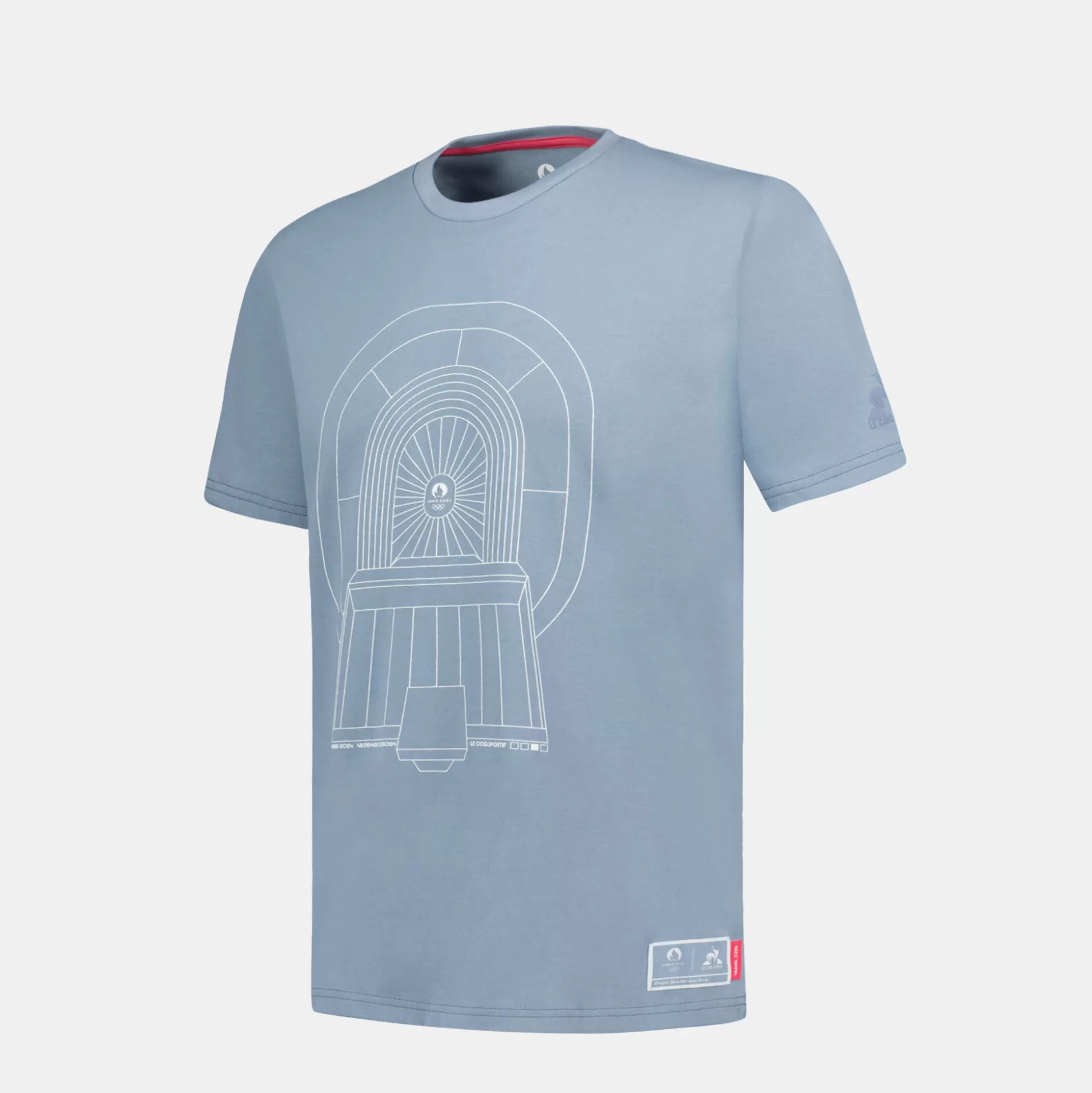 paris___le_coq_sportif_tshirt_capsule_saintdenis_unisexe_2.webp Homme Le Coq Sportif Paris 2024 | T-shirt capsule Saint-Denis Unisexe