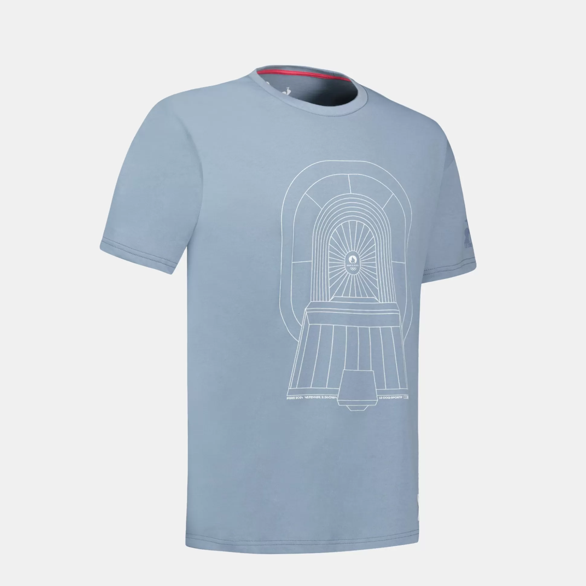 paris___le_coq_sportif_tshirt_capsule_saintdenis_unisexe_3.webp Homme Le Coq Sportif Paris 2024 | T-shirt capsule Saint-Denis Unisexe