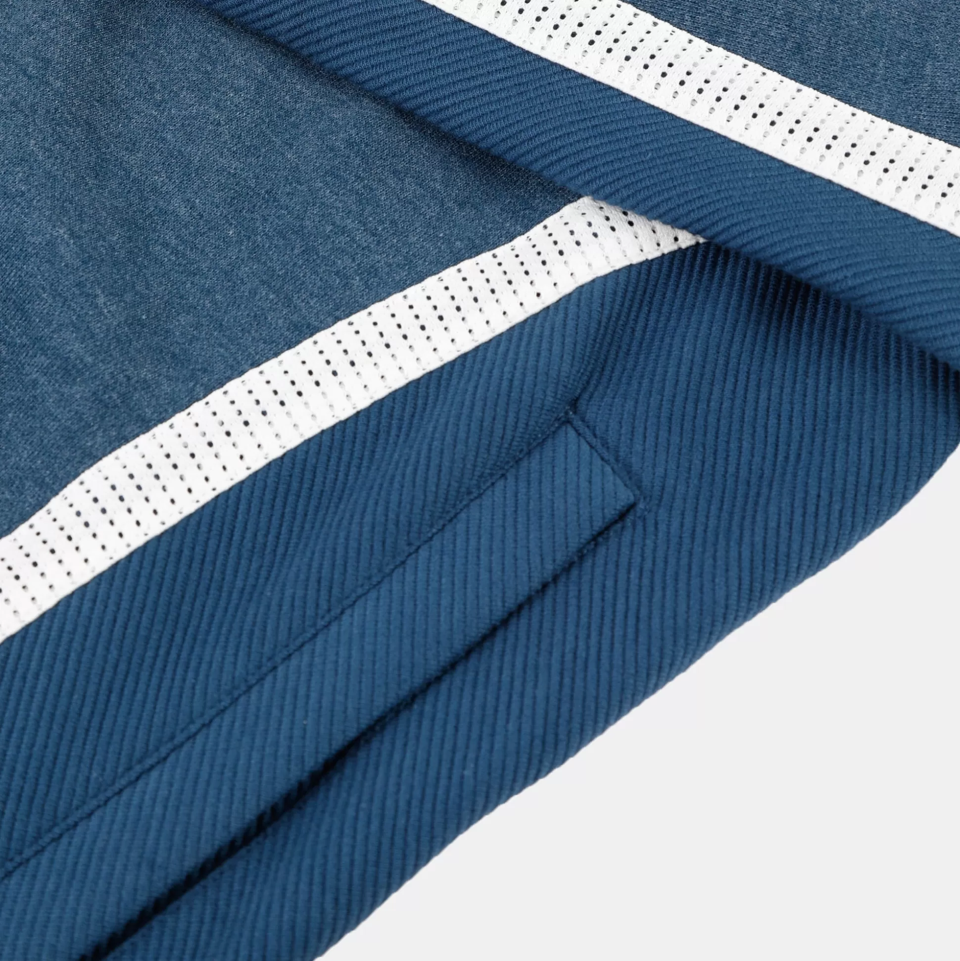 quipe_de_france_olympique__paris__sweat_zipp__capuche_quipe_de_france_homme_7.webp Homme Le Coq Sportif Équipe de France Olympique | Paris 2024 Sweat zippé à capuche Équipe de France Homme