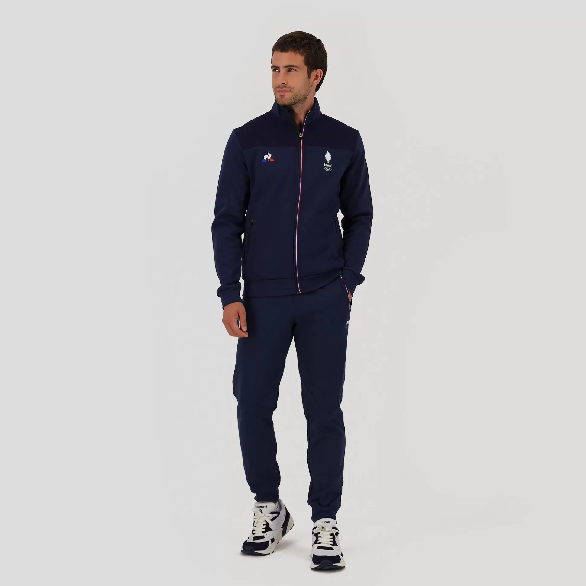 quipe_de_france_olympique_sweat_zipp_homme_3.webp Homme Le Coq Sportif Équipe de France Olympique Sweat zippé Homme